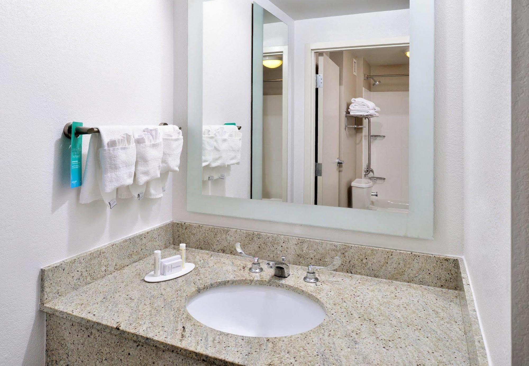 Springhill Suites Fairfax Fair Oaks Exteriör bild